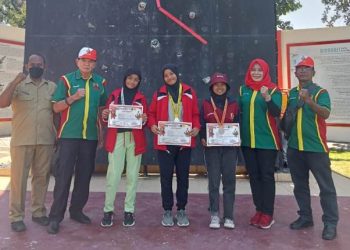 Petisah Terbaik Di Cabor Panjat Tebing
