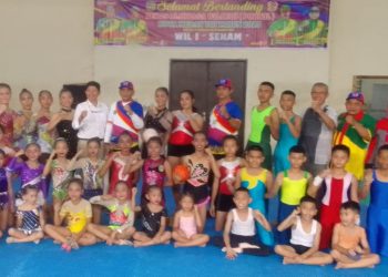 Amplas Juara Umum Senam Porwil VIII